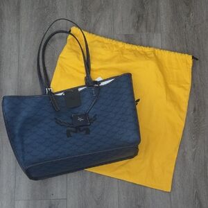 MCM Himmel Shopper In Lauretos Navy Blazer Color SOLD OUT ON MCM WEBSITE